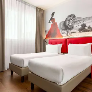 4* Hotel Amedia Hotel Milan, Trademark Collection By Wyndham