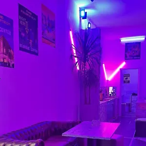 New Generation Navigli Хостел Милан