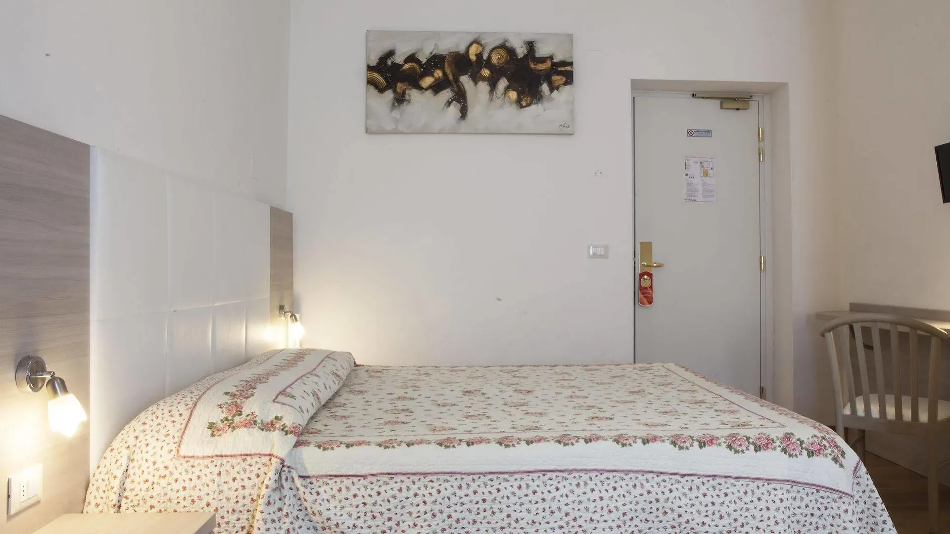 **  Hotel Amalfi Milan Italy